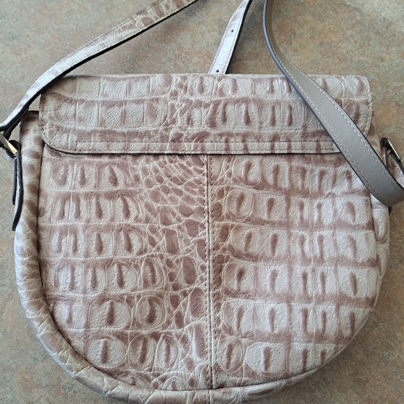 Lodis Cameron Beige croc Embossed leather crossbody - Picture 9 of 10